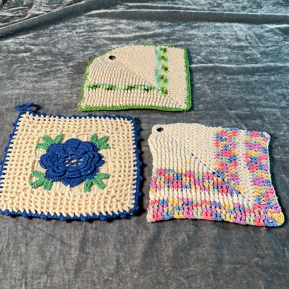 Set of VTG Potholders